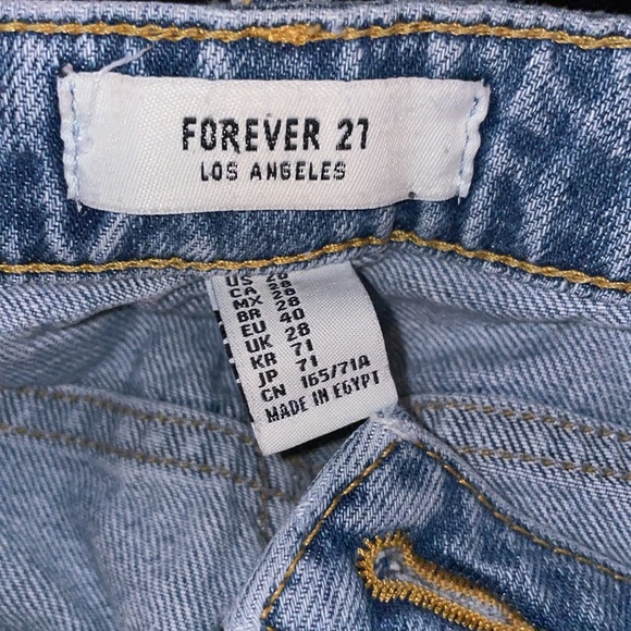 Forever21 - Picture 2 of 3